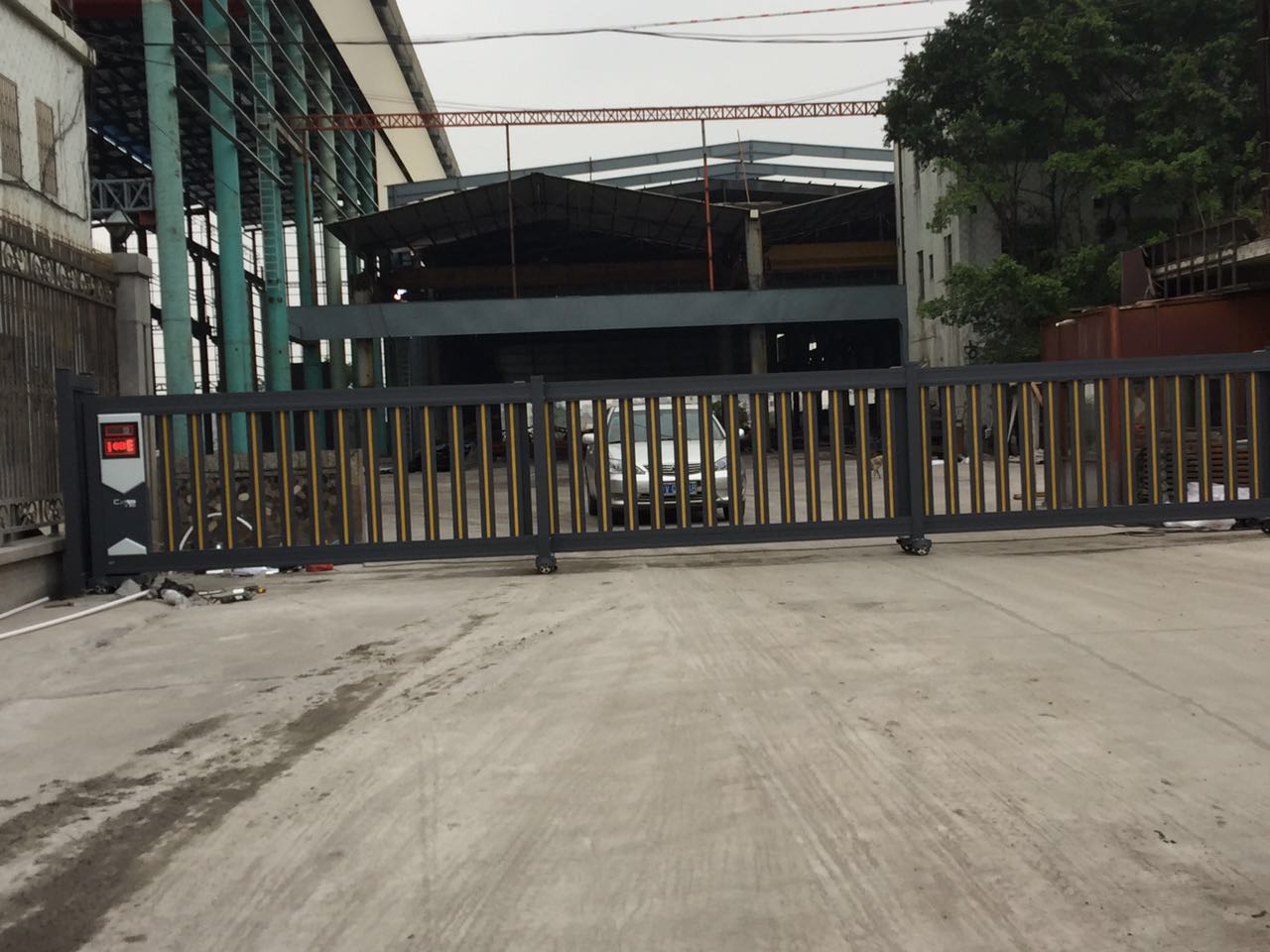 建平县建平县济南分段平移门