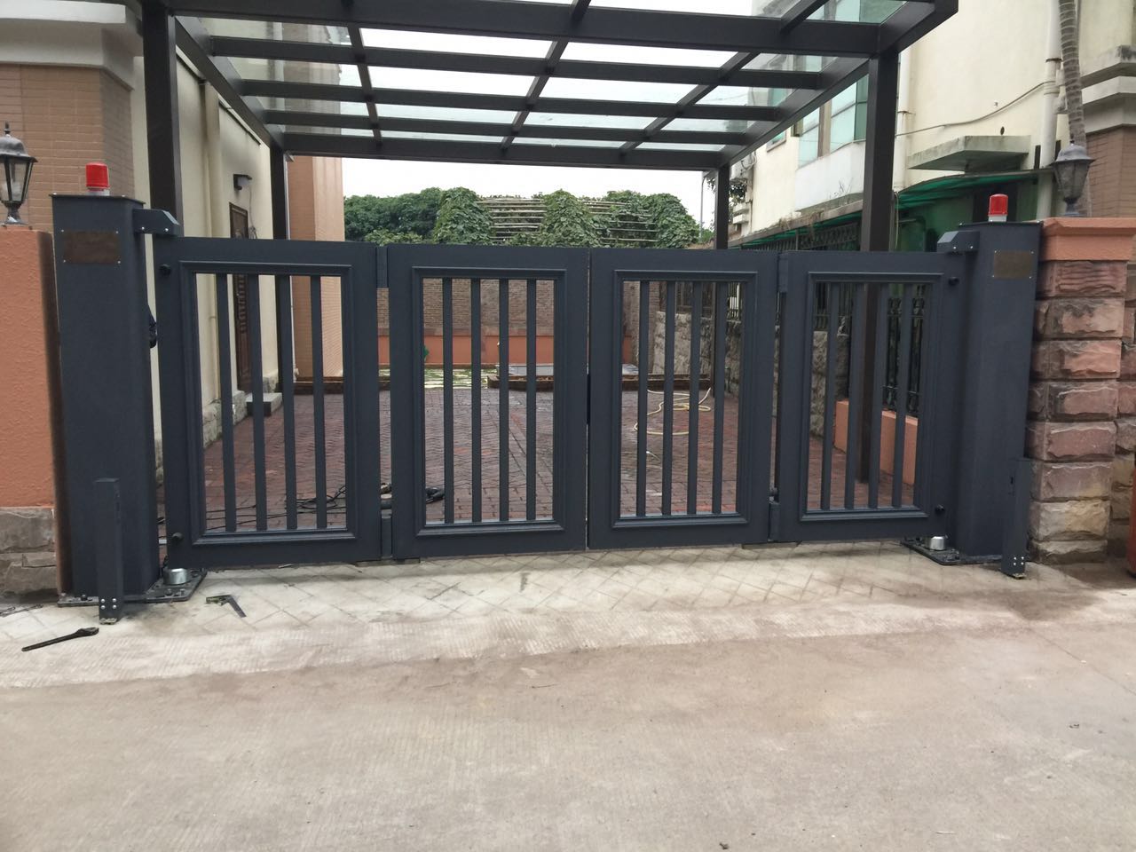 建平县建平县德阳市悬浮折叠门
