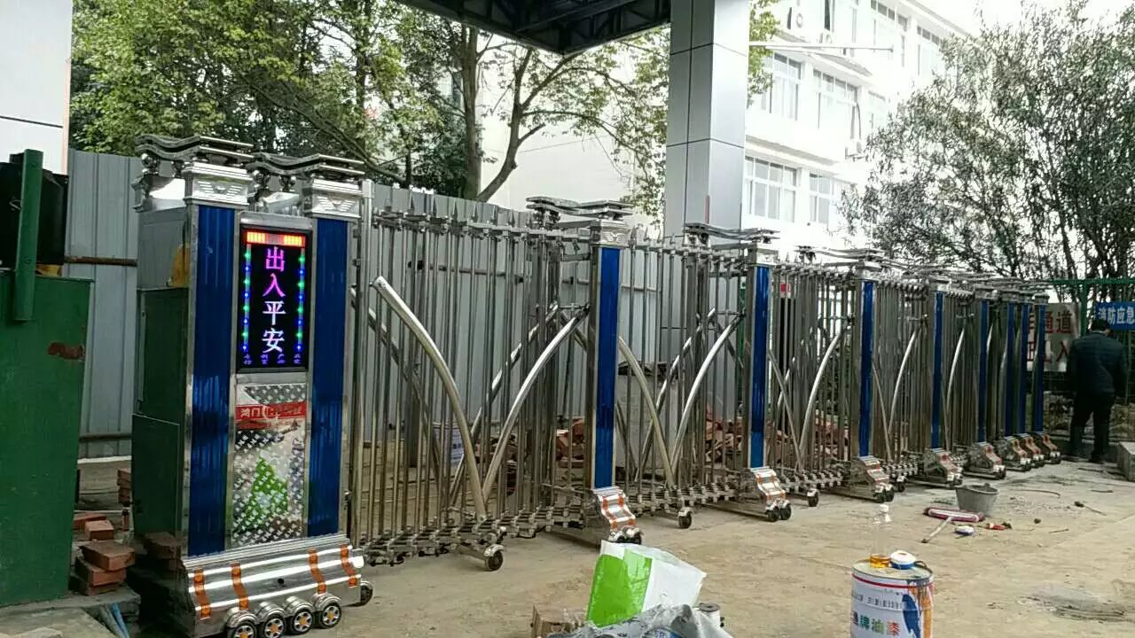 建平县建平县四川绵阳市飞机场伸缩门